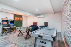 Peoria Paradise Sportscourt Heated Pool Gameroom